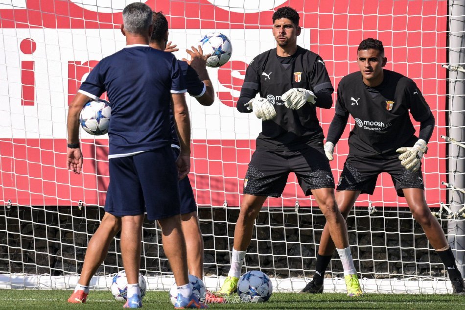 王曼昱面对 王曼昱面对