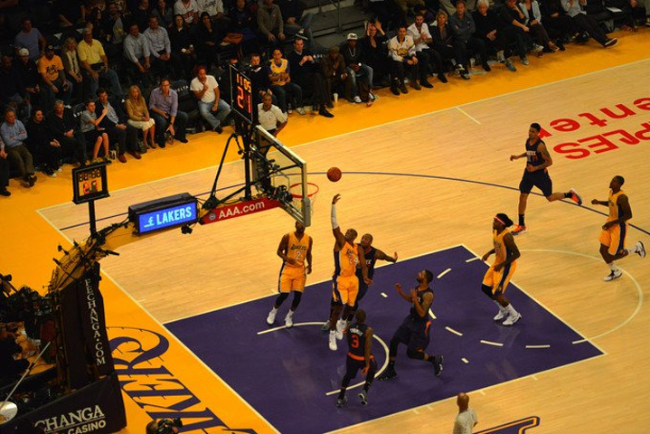 如今女子百 如今女子百